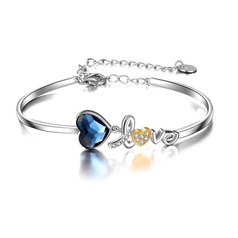 The Heartfelt "I Love You" Bracelet