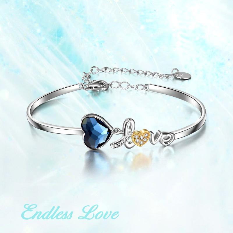 The Heartfelt "I Love You" Bracelet